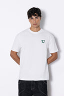 WAGGMI STILL White T-shirt erkek tişört, manken üzerinde