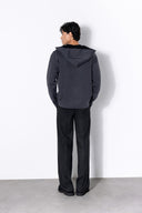 WAGGMI LINE Tailored Trousers erkek kumaş pantolon, manken üzerinde